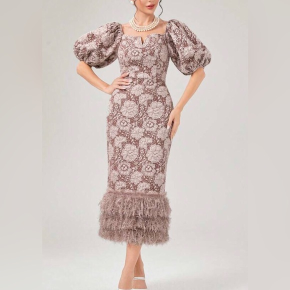 Dress - Picture 2 of 4